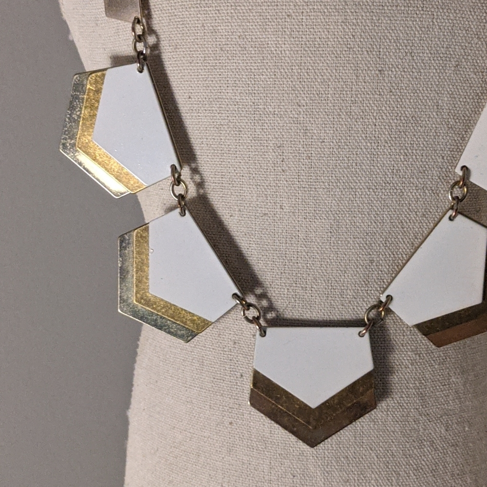 Express Statement Necklace - image 2